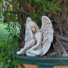 Erlösungsengel Statue